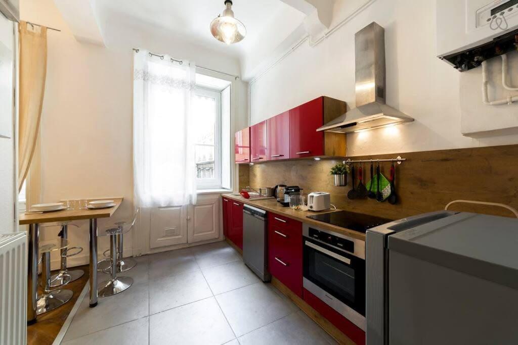 Perfect To Visit Lyon With Family Or Friends Ail Exterior photo